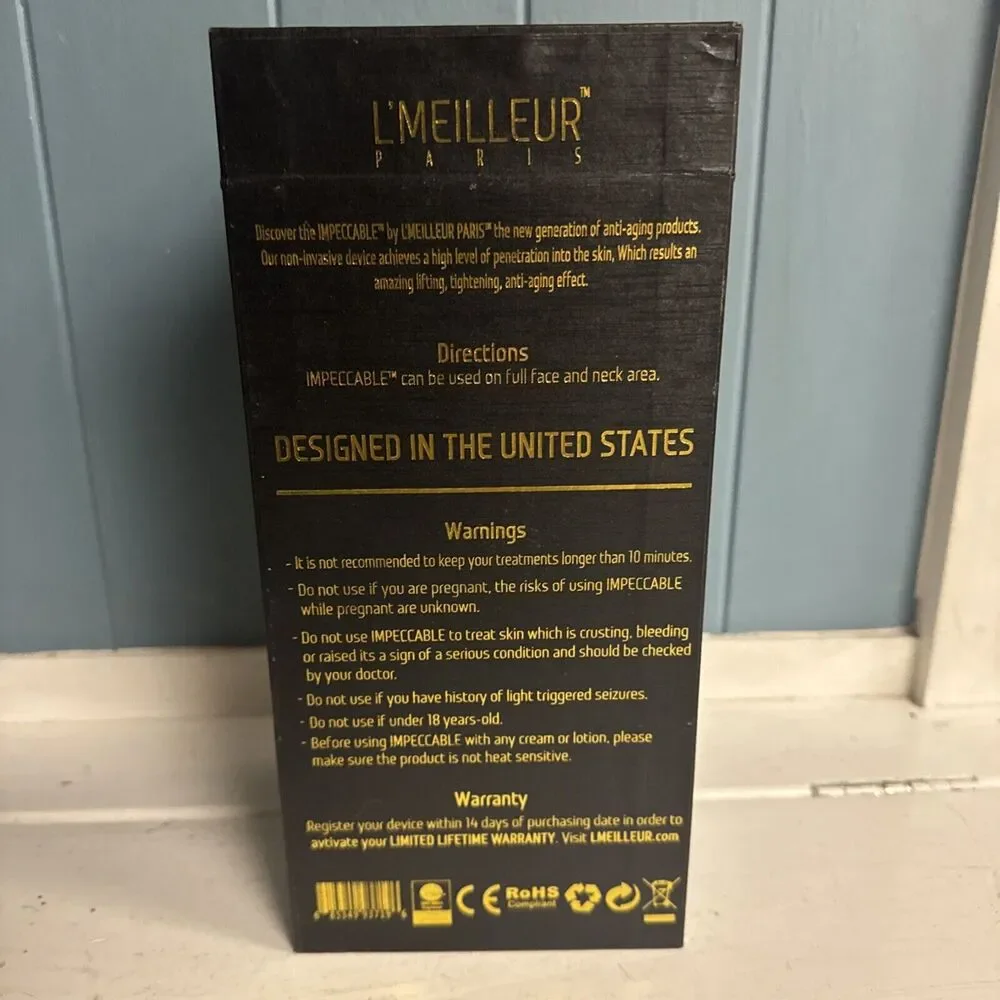 IMPECCABLE‎ Skin Rejuvenation LED System NIB